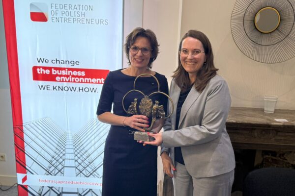 Federacja Przesiębiorców Polskich uhonorowała Jessikę Roswall nagrodą Water Resilience Leader Award